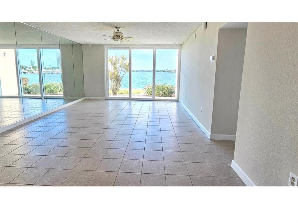 7560 BAY ISLAND DRIVE S 149 photo 6