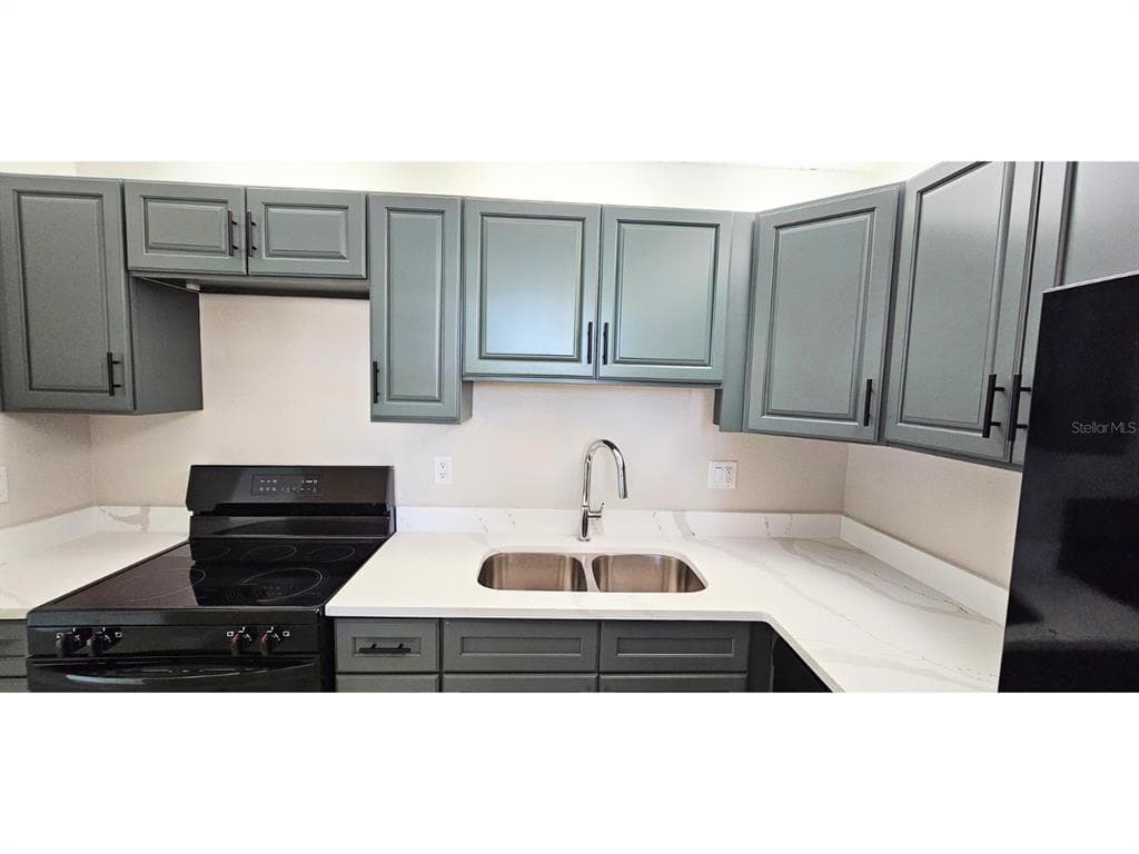 7560 BAY ISLAND DRIVE S 149 photo 8