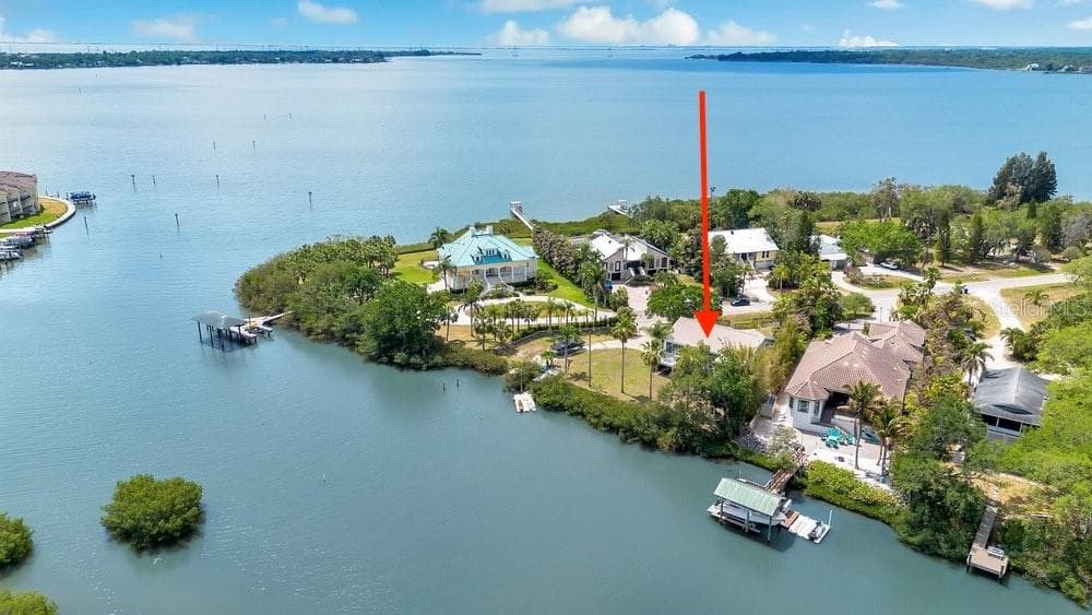 3858 SHORE BOULEVARD 3