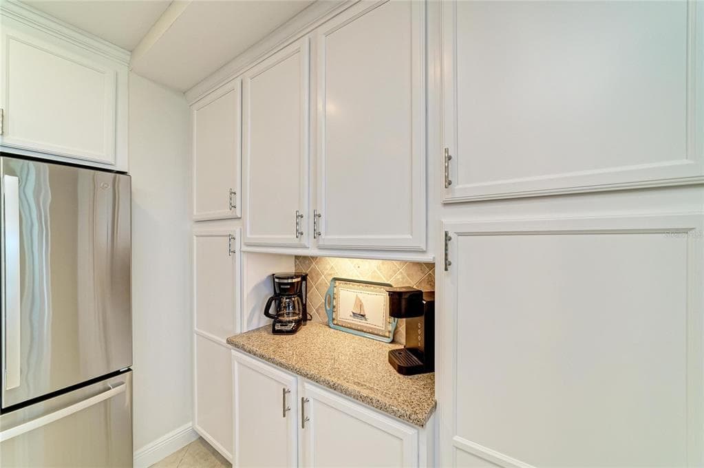 392 ARUBA CIRCLE 102 photo 10