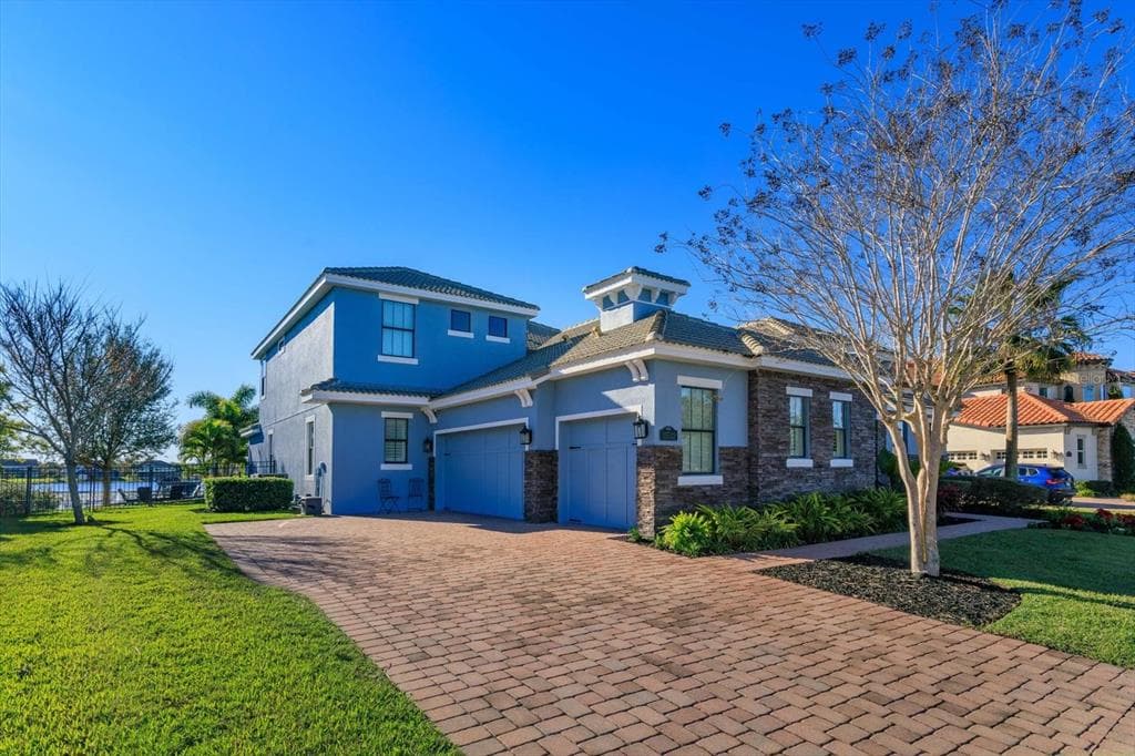 15532 AVENUE OF THE ARBORS 5
