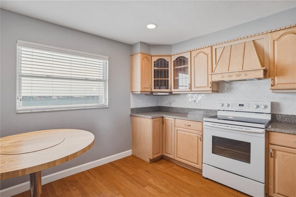 403 GULF WAY 601 photo 12