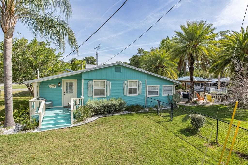 5473 DARLENE STREET 1