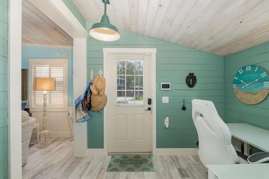 5473 DARLENE STREET photo 24
