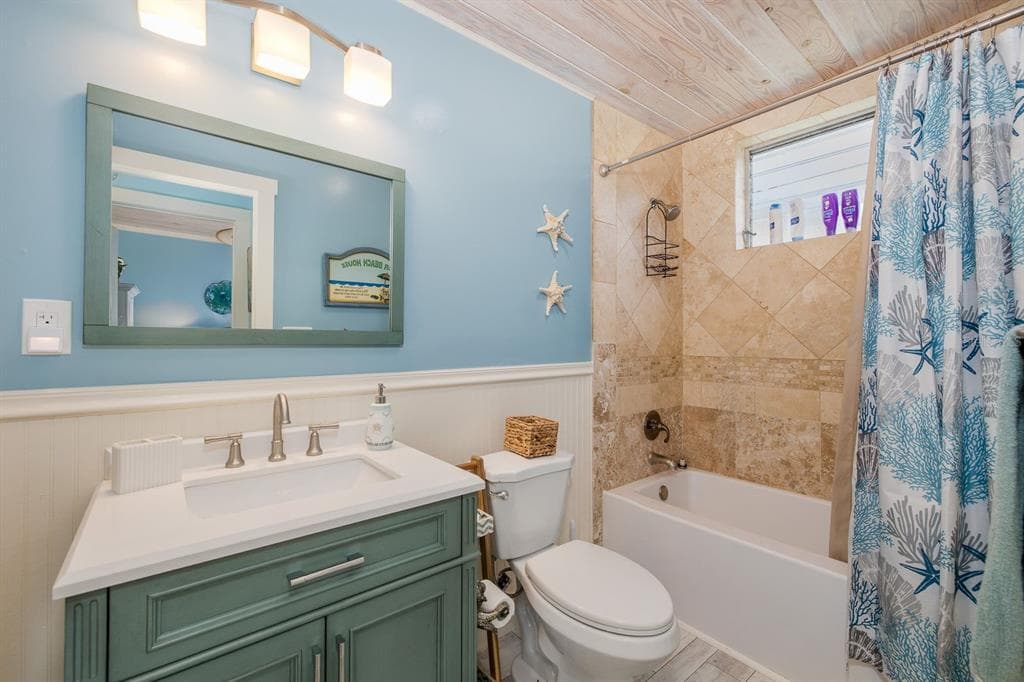 5473 DARLENE STREET photo 8