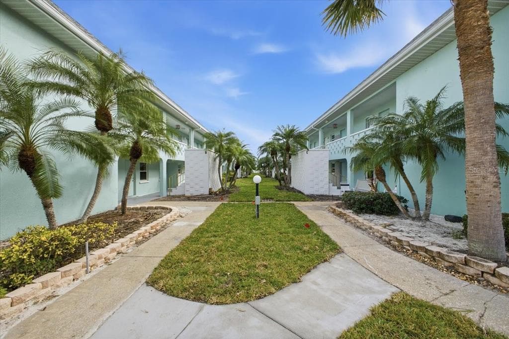 611 GULF DRIVE N #C29 1