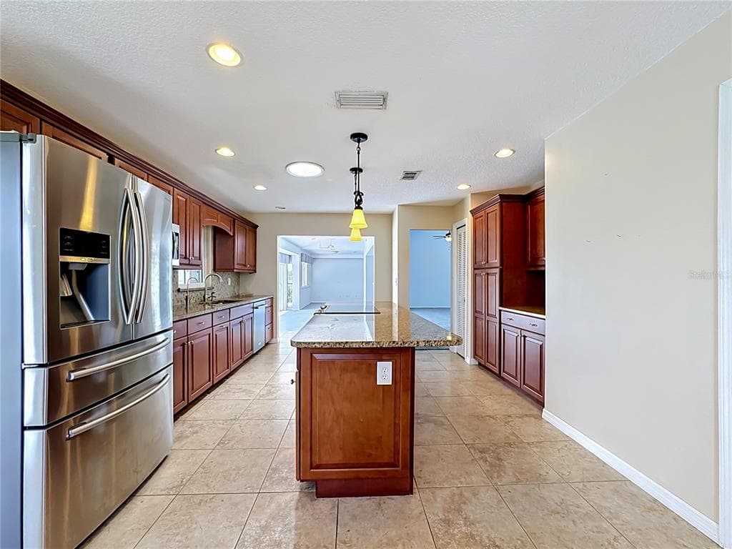 2007 WEDGE COURT photo 15