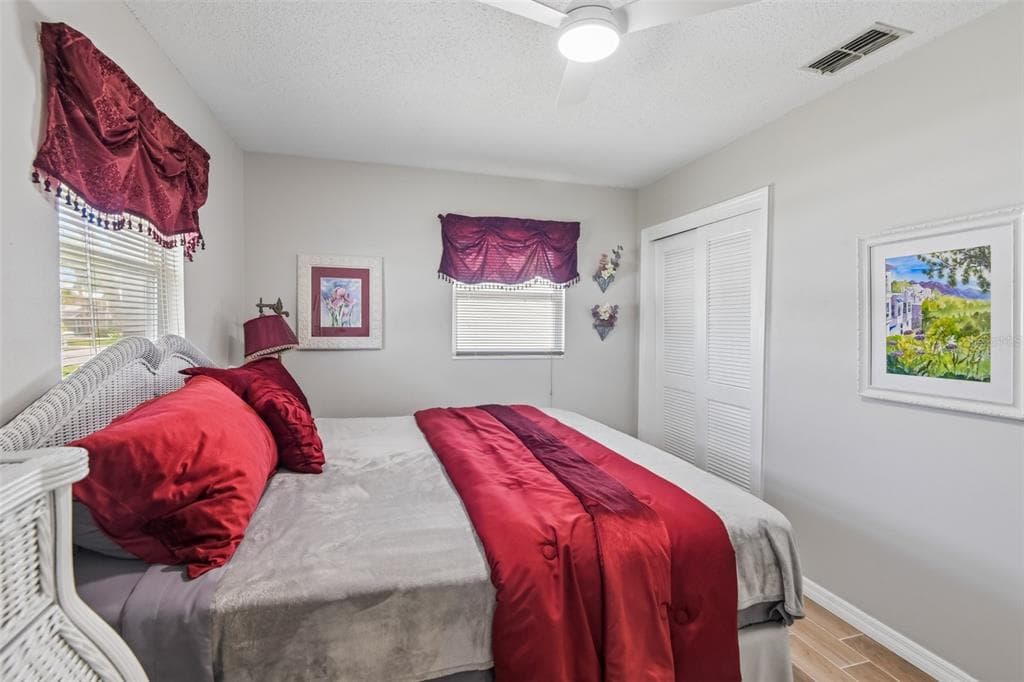 8212 HAYWARD LANE photo 18