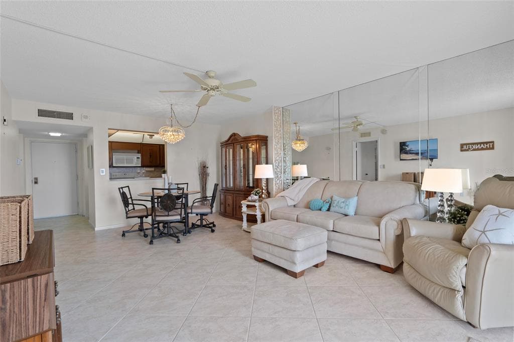 4900 BRITTANY DRIVE S 808 photo 10