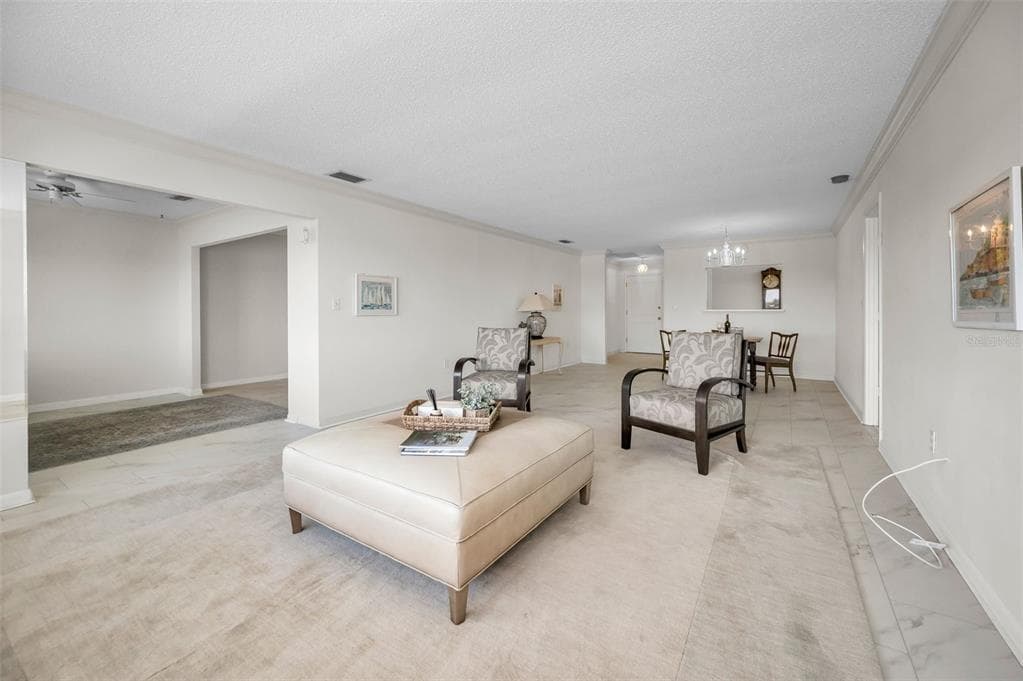 100 BLUFF VIEW DRIVE 608C photo 7