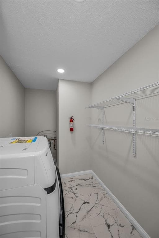 100 BLUFF VIEW DRIVE 604C photo 25