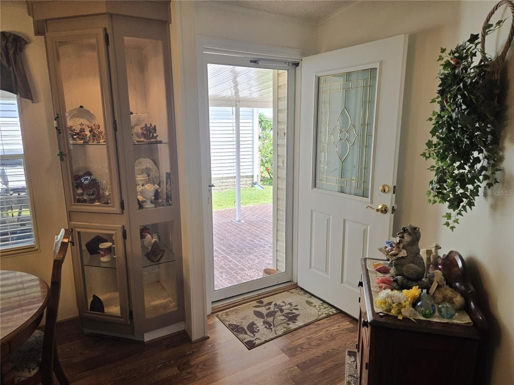 88 STRAPHMORE DRIVE photo 16