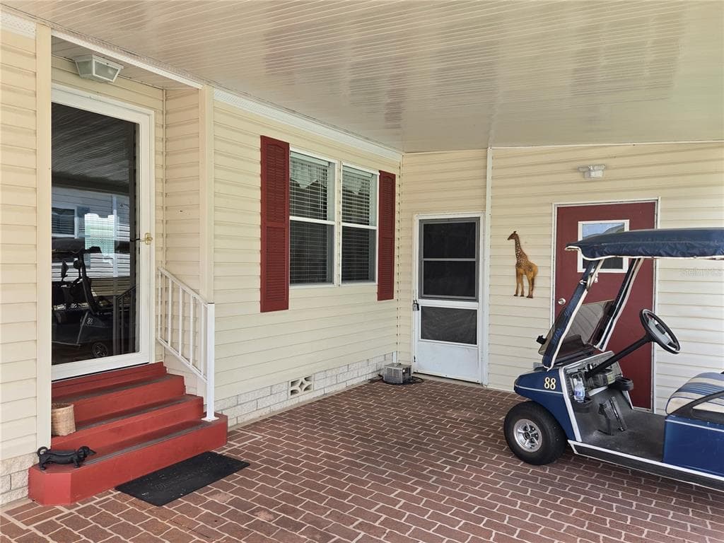 88 STRAPHMORE DRIVE photo 15
