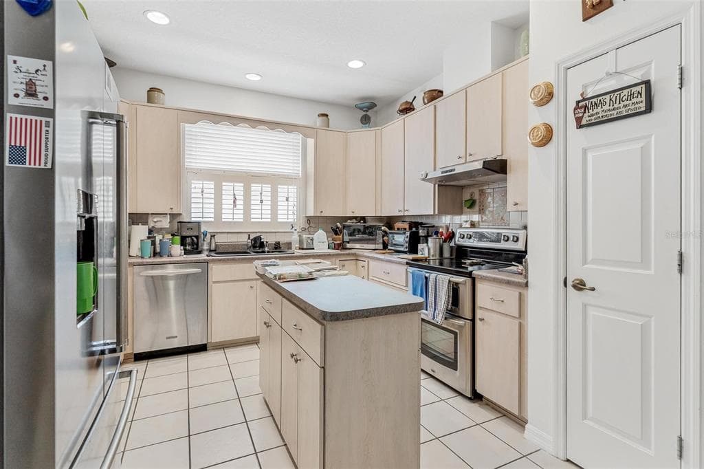 6274 SAILBOAT AVENUE photo 13