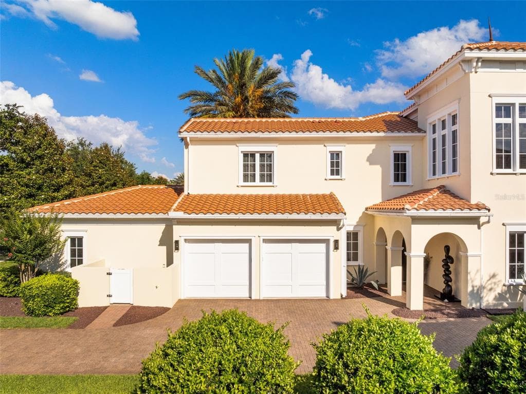 10355 KENSINGTON SHORE DRIVE #I-102 3