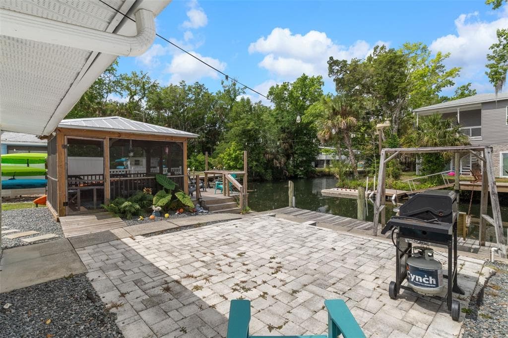 6245 WAVERLY ROAD photo 21