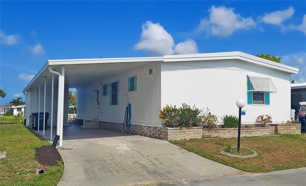 132 BERMUDA WAY 2