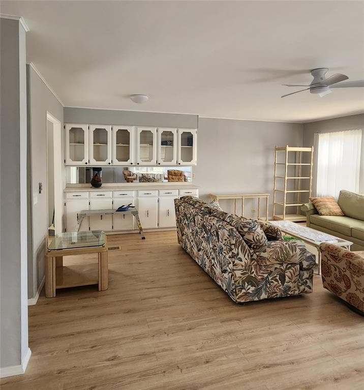 132 BERMUDA WAY photo 7