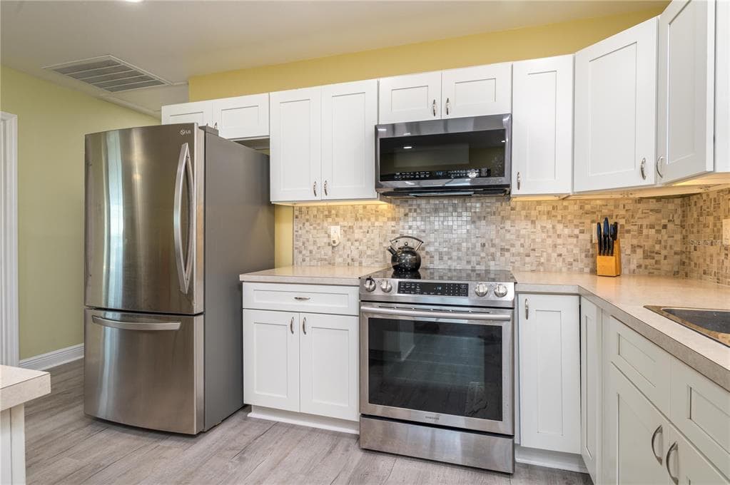 10742 W BEACH PARKWAY photo 15