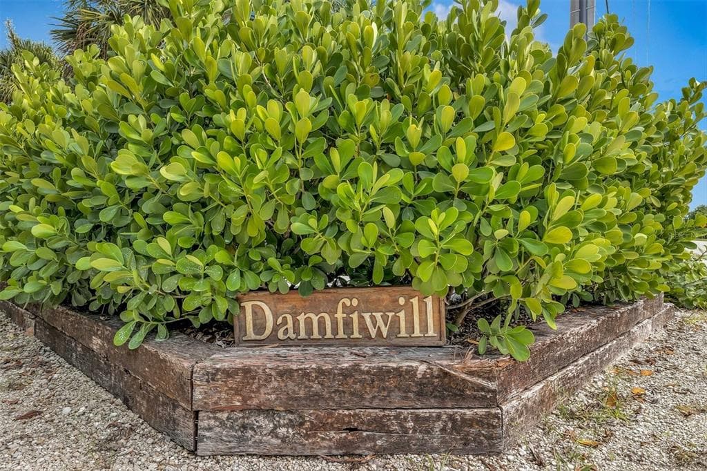 171 DAMFIWILL STREET 3