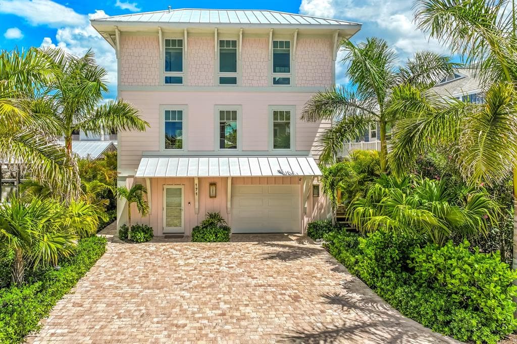 171 DAMFIWILL STREET 1