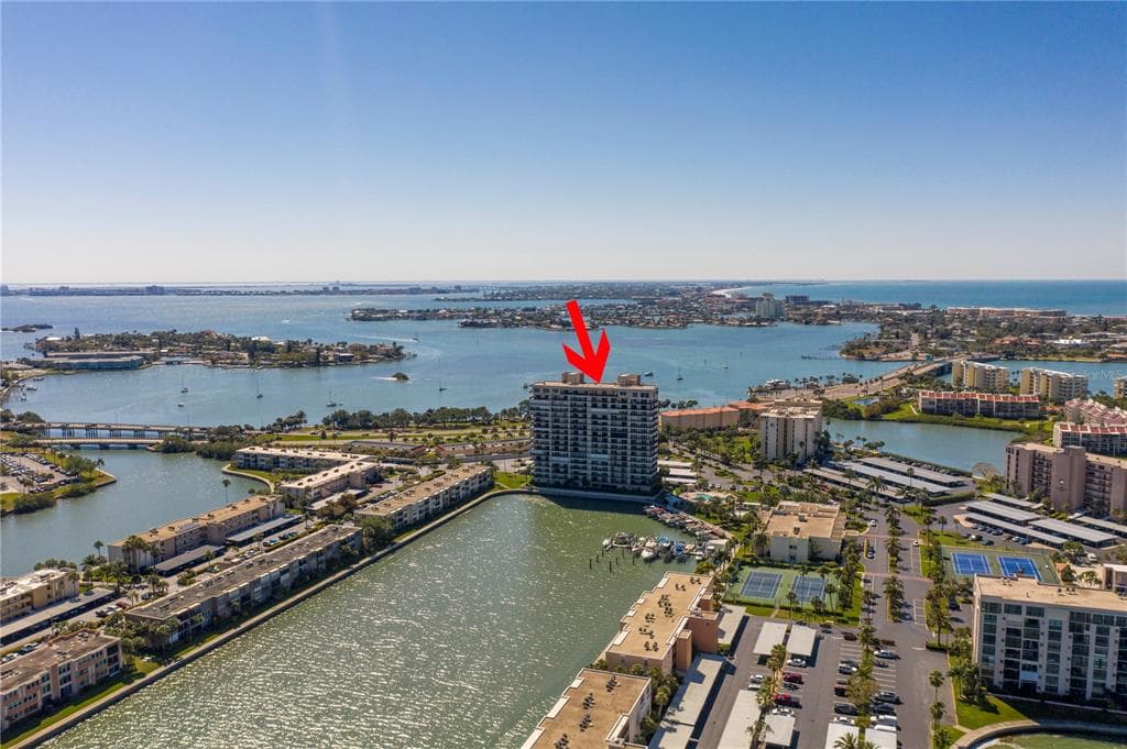 7300 SUN ISLAND DRIVE S 602 photo 6