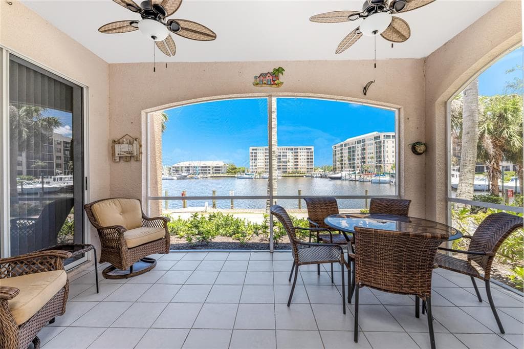 3485 SUNSET KEY CIRCLE 101 photo 22