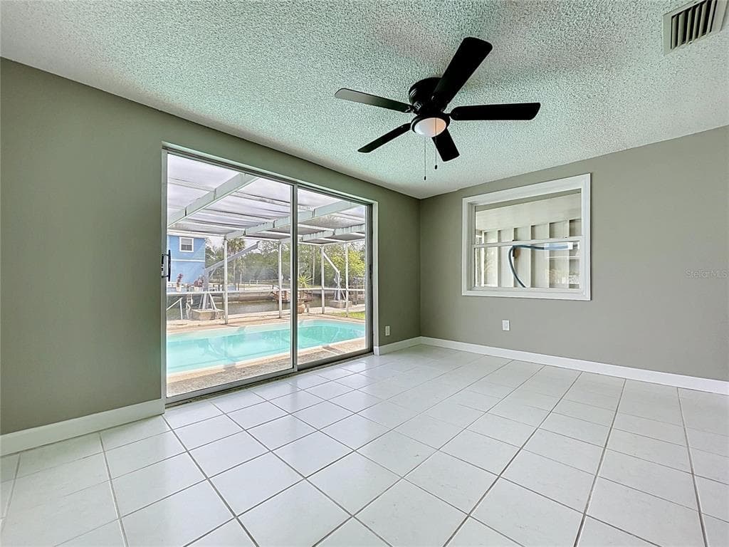 7513 HATTERAS DRIVE photo 23