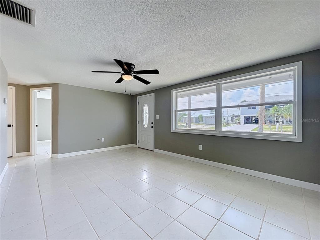 7513 HATTERAS DRIVE photo 14
