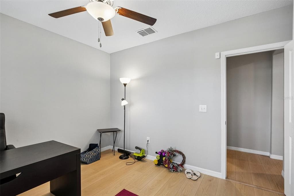 15608 MILLER CREEK DRIVE photo 21