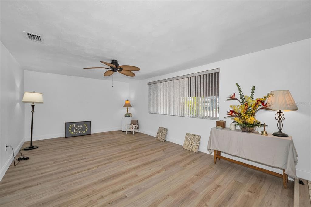 3325 HONEYMOON LANE photo 12