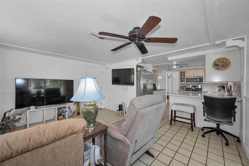 3325 HONEYMOON LANE photo 25