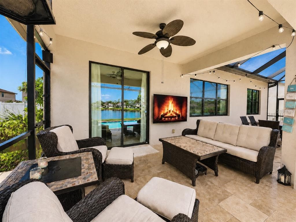 1907 BOTTLEBRUSH WAY photo 11