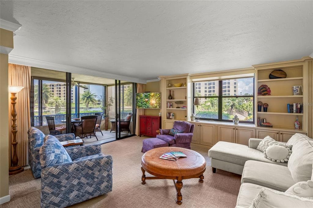5780 MIDNIGHT PASS ROAD B105 photo 6