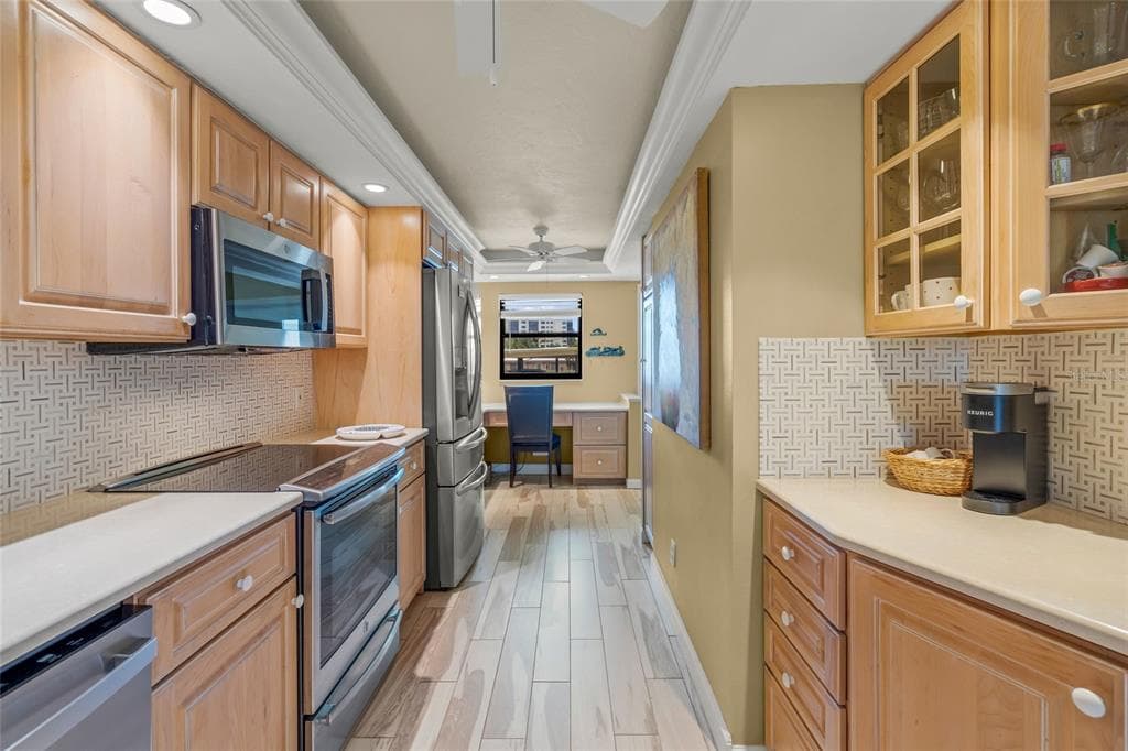5780 MIDNIGHT PASS ROAD B105 photo 18
