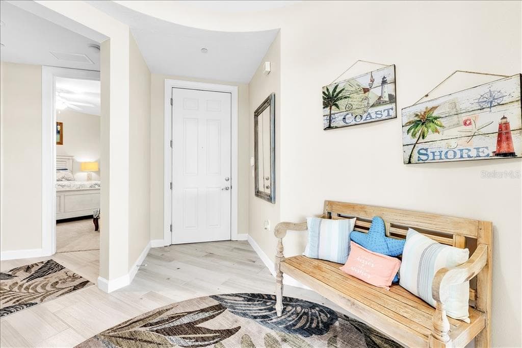8560 AMBERJACK CIRCLE 301 photo 5