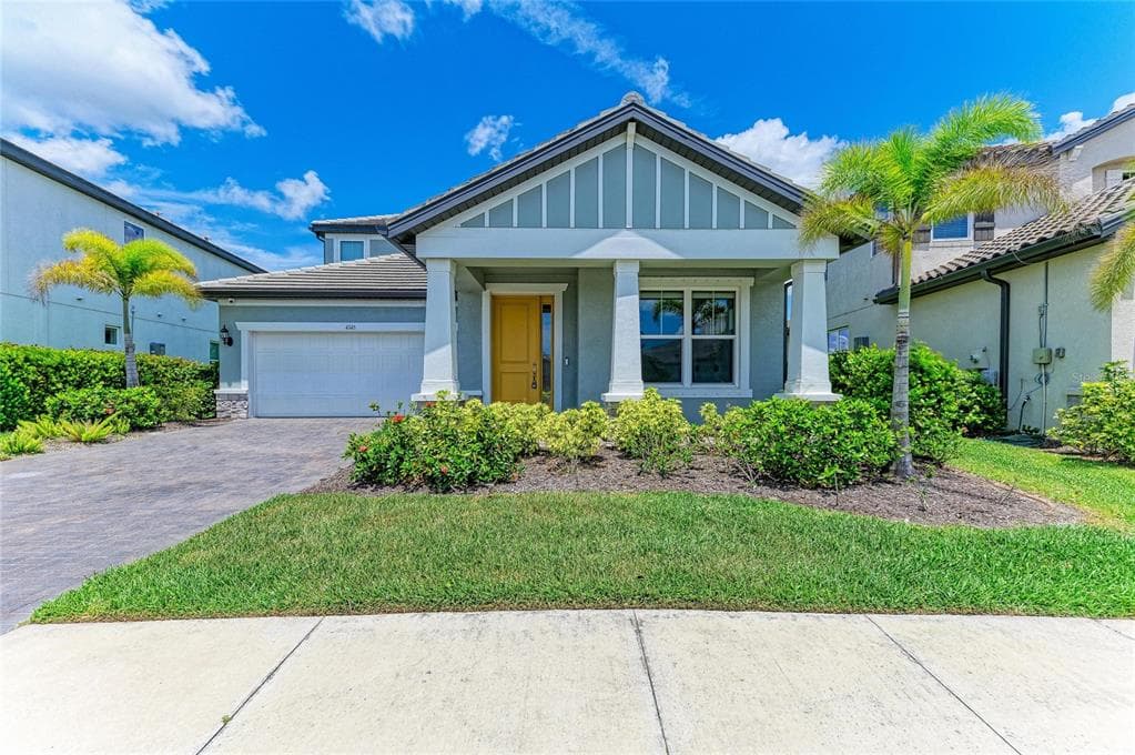 4745 ANTRIM DRIVE photo 3
