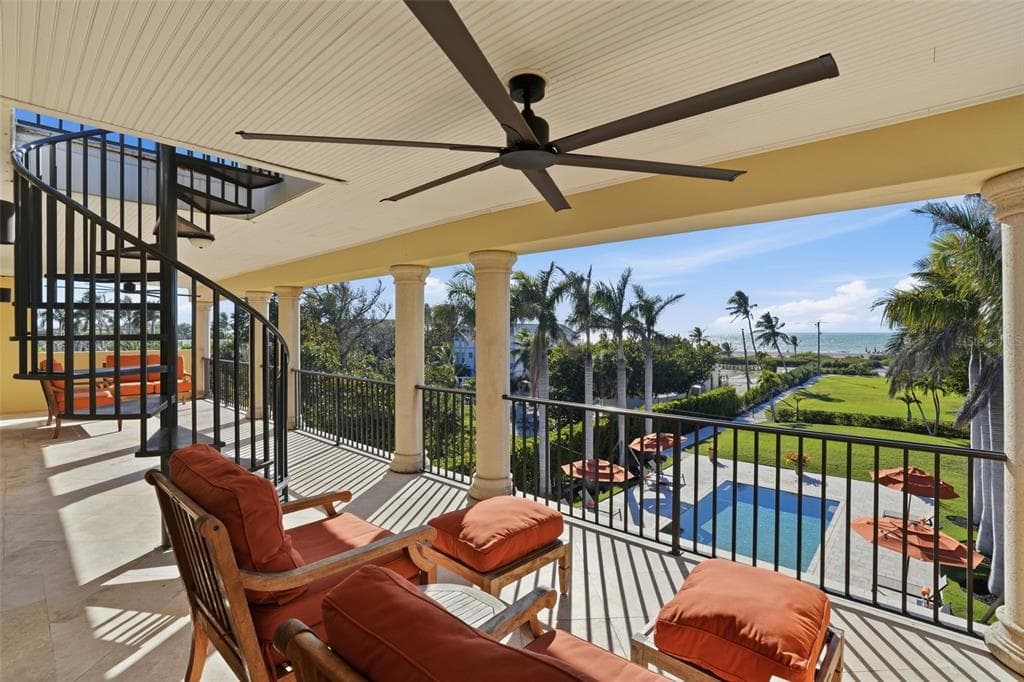 16205 CAPTIVA DRIVE photo 12