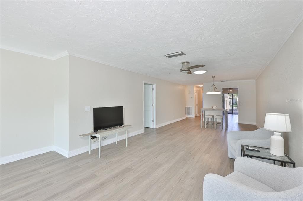 574 BOCA CIEGA POINT BOULEVARD N 2205 photo 9