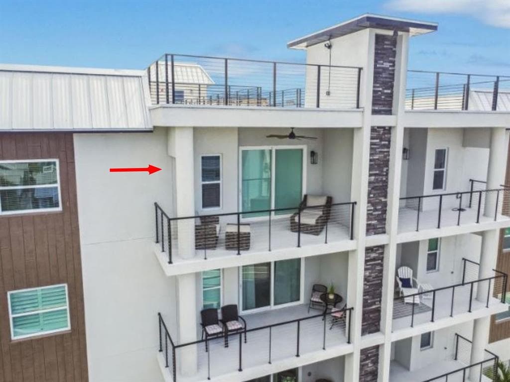 19505 GULF BOULEVARD #404 4