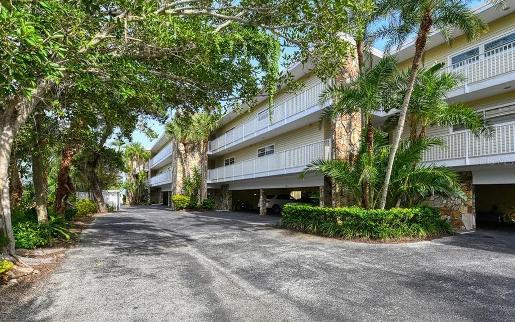5320 GULF OF MEXICO DRIVE #101 2