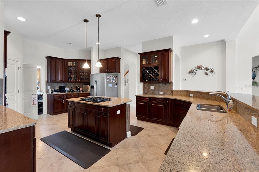 5727 SEA TROUT PLACE photo 8