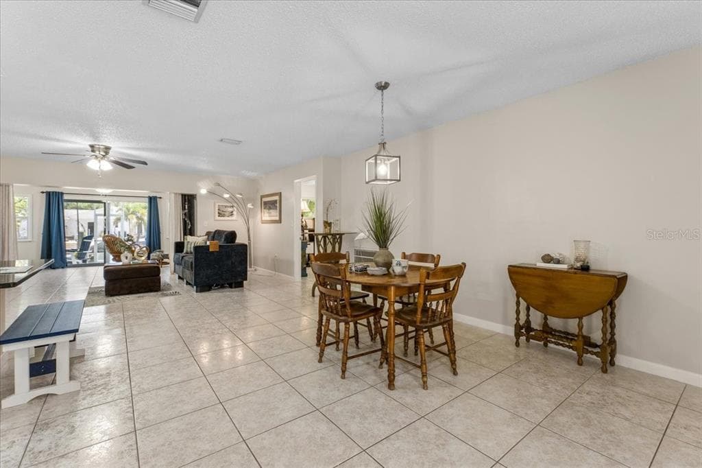 344 CROSSWINDS DRIVE photo 7