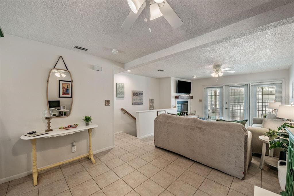 17960 GULF BOULEVARD 121 photo 12
