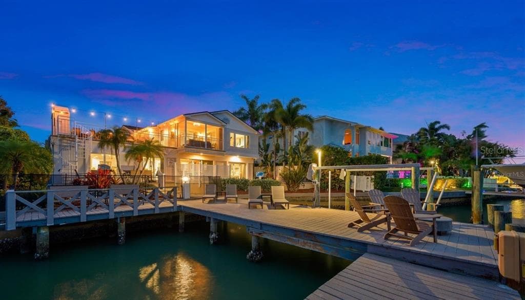 4545 HARBOR HILLS DRIVE 3