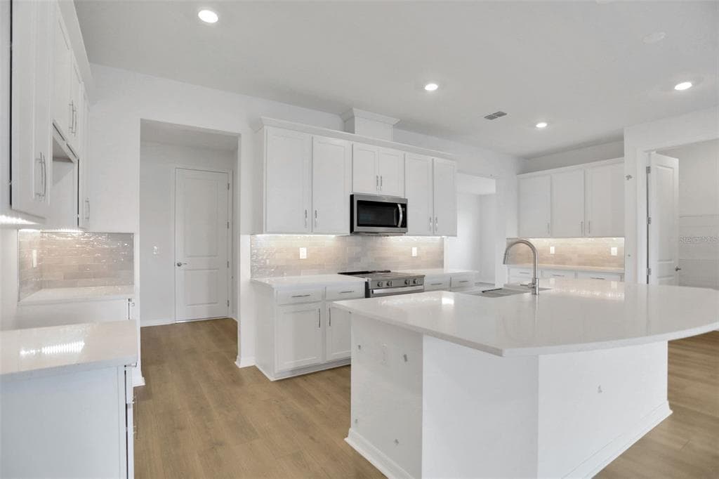 7414 SEA MANATEE STREET photo 13
