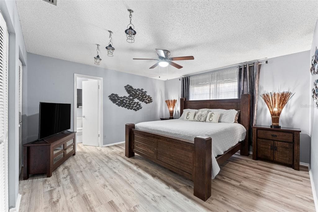 29 PELICAN LANE photo 17