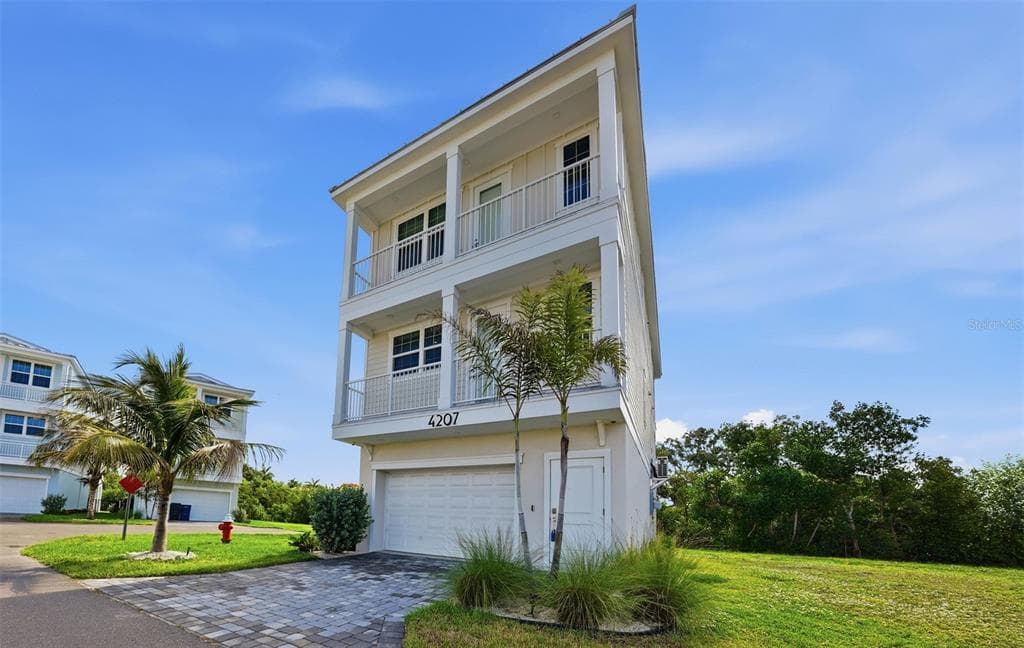 4207 MARINA VIEW WAY 3