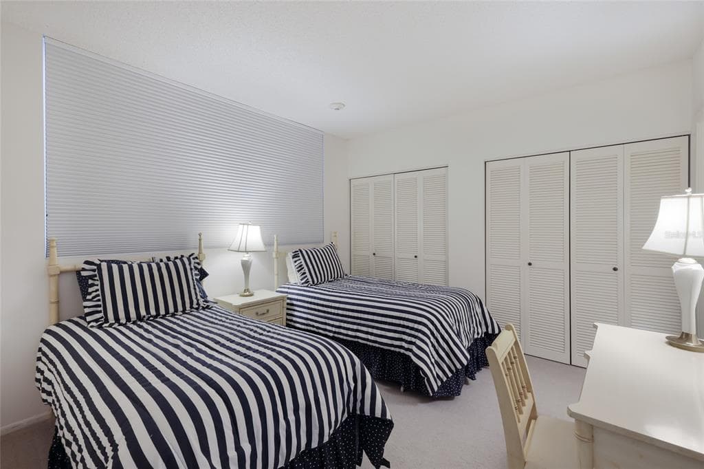 1095 GULF OF MEXICO DRIVE 102 photo 21
