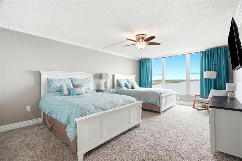 634 EDGEWATER DRIVE 844 photo 22